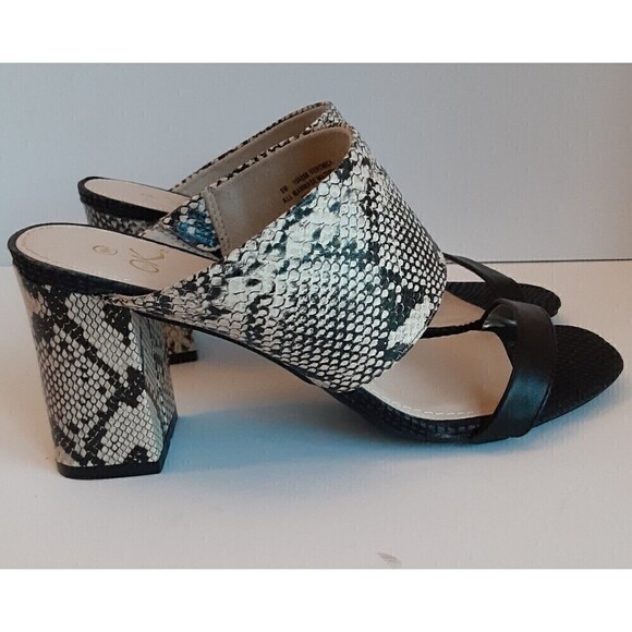 It s OK Size 8M Sandals w/Faux Snakeskin Wide Strap and Square Heels - Picture 2 of 8